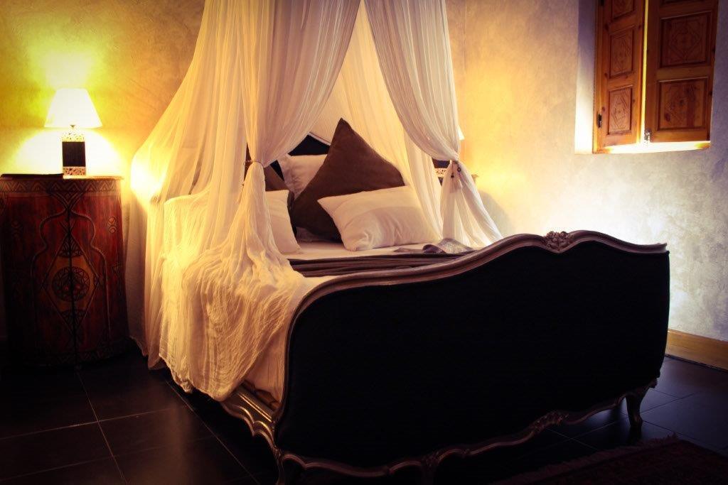 Riad La Fibule มาร์ราเกช ภายนอก รูปภาพ